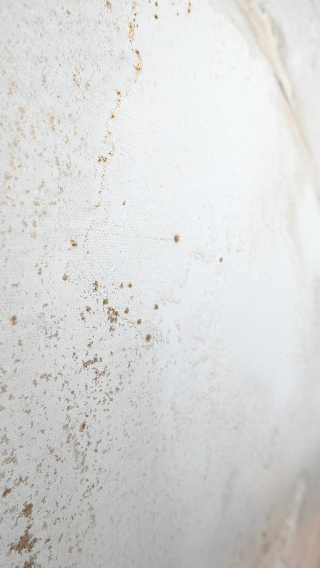 Detail of the soft circular movement in the surface of Peace