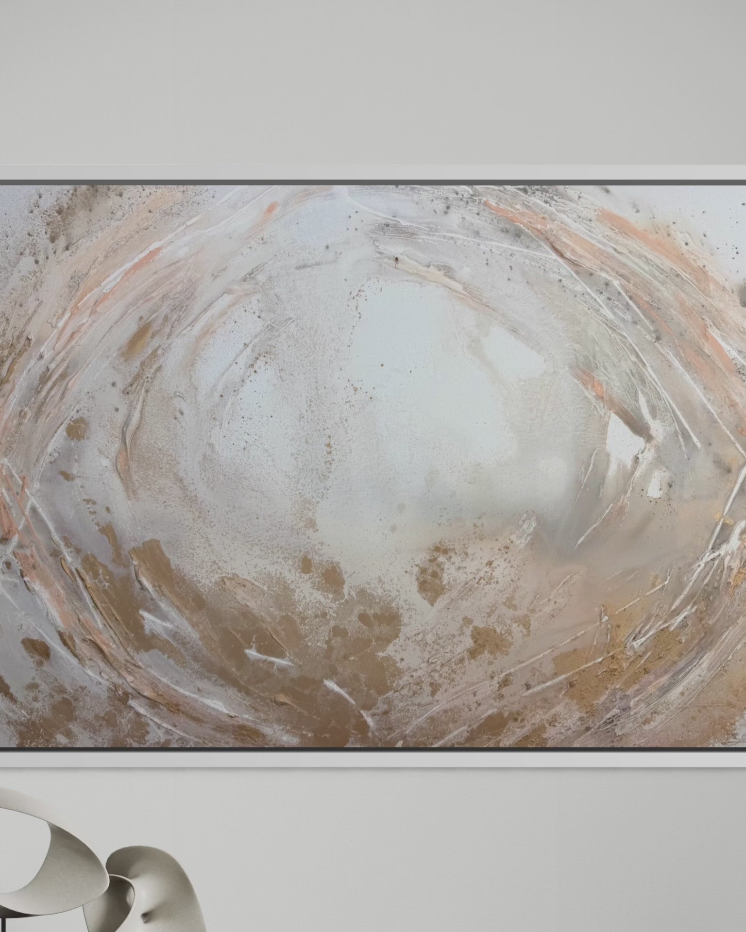 Video showing the textured surface and gold of Peace